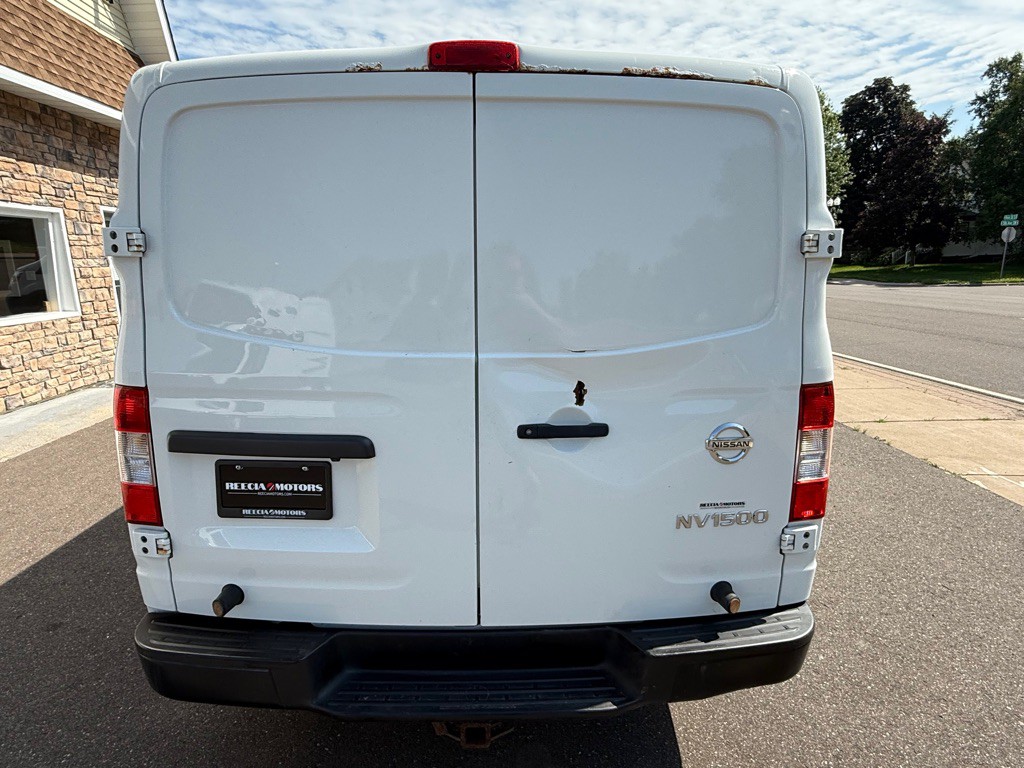 2018 Nissan NV Image 4