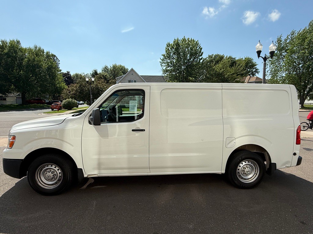 2018 Nissan NV Image 6