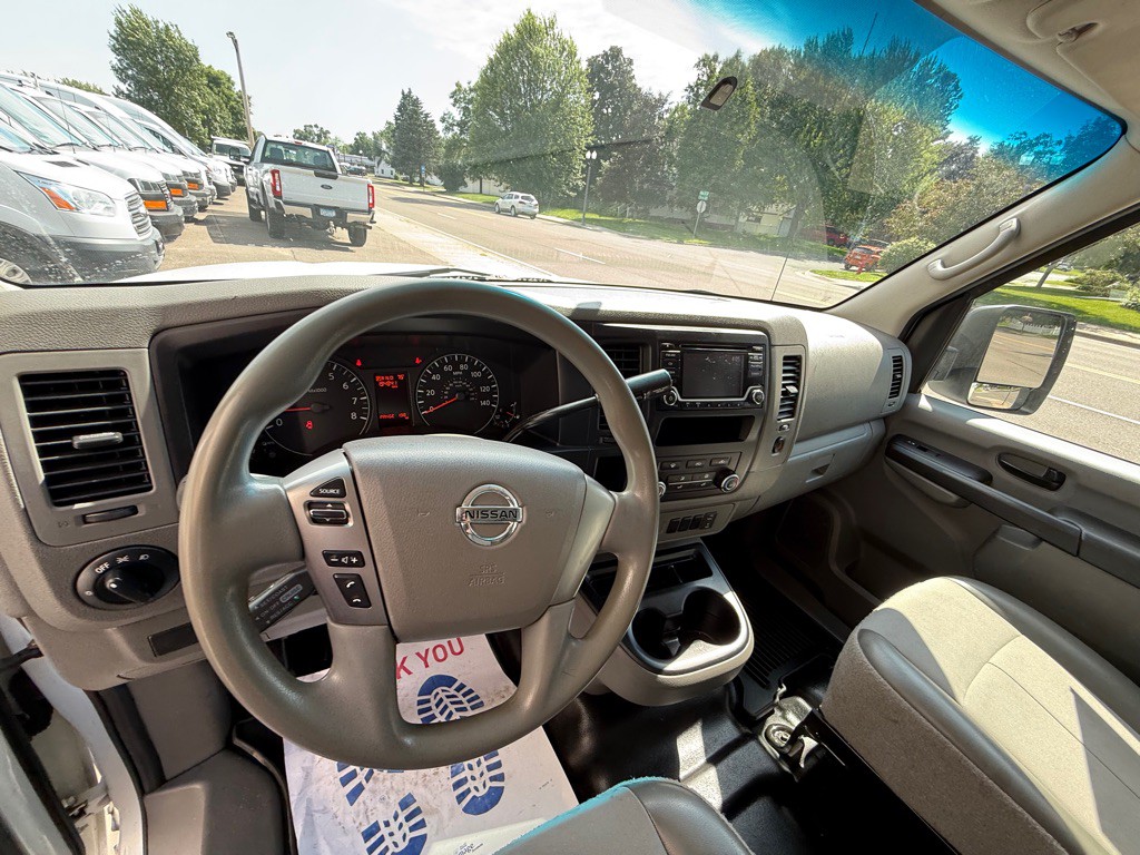 2018 Nissan NV Image 22