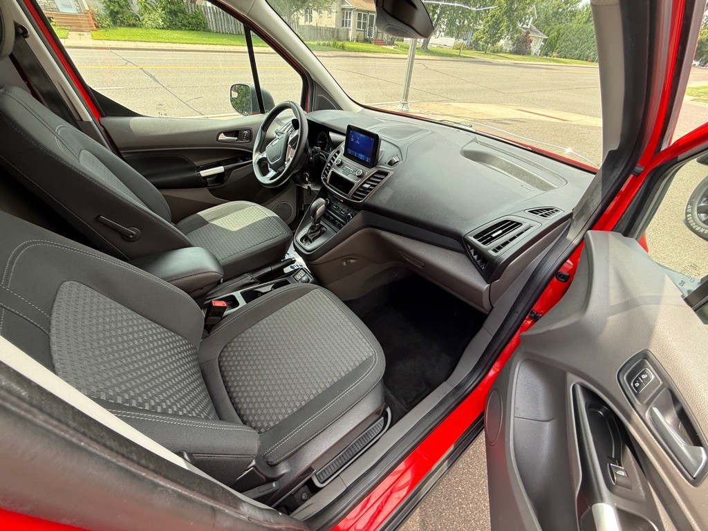 2021 Ford Transit Connect Image 15
