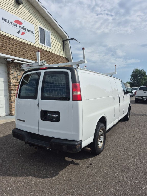 2014 Chevrolet Express Image 5