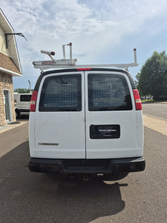 2014 Chevrolet Express Image 6