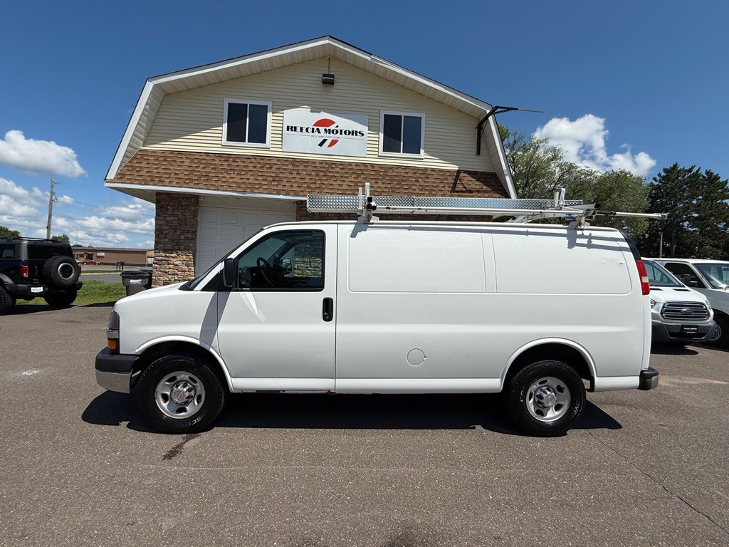 2013 Chevrolet Express Image 6