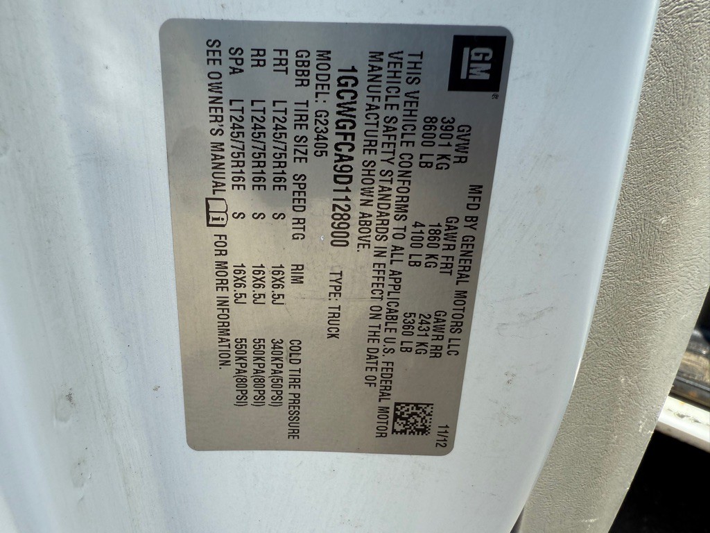 2013 Chevrolet Express Image 22