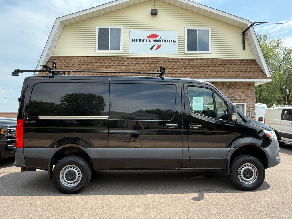 2020 Mercedes-Benz Sprinter Image 2