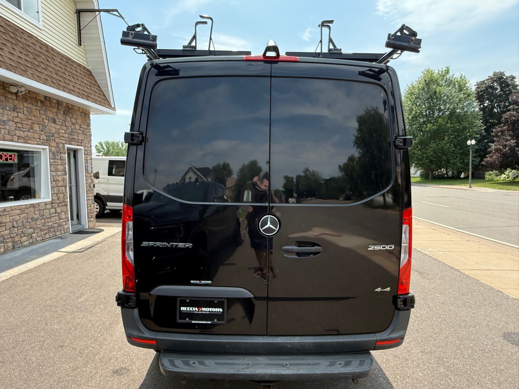 2020 Mercedes-Benz Sprinter Image 4