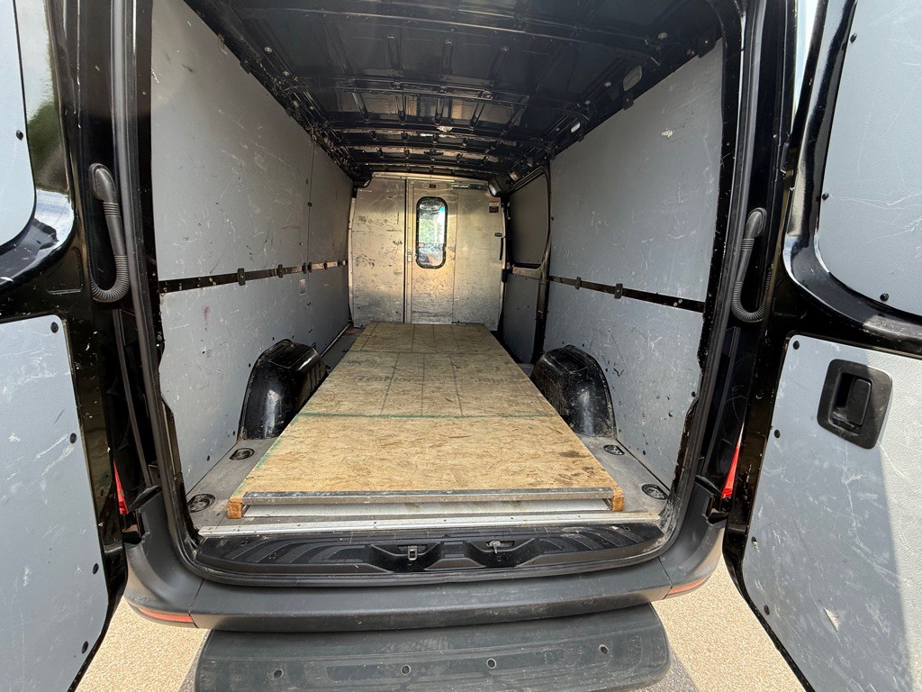 2020 Mercedes-Benz Sprinter Image 15