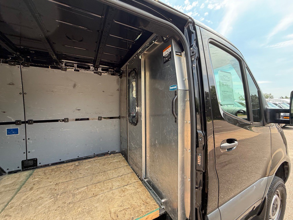 2020 Mercedes-Benz Sprinter Image 17