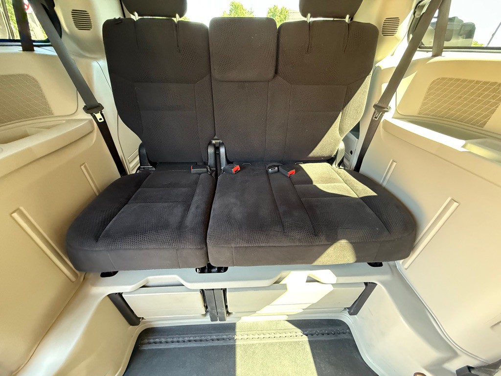 2016 Dodge Grand Caravan Image 21