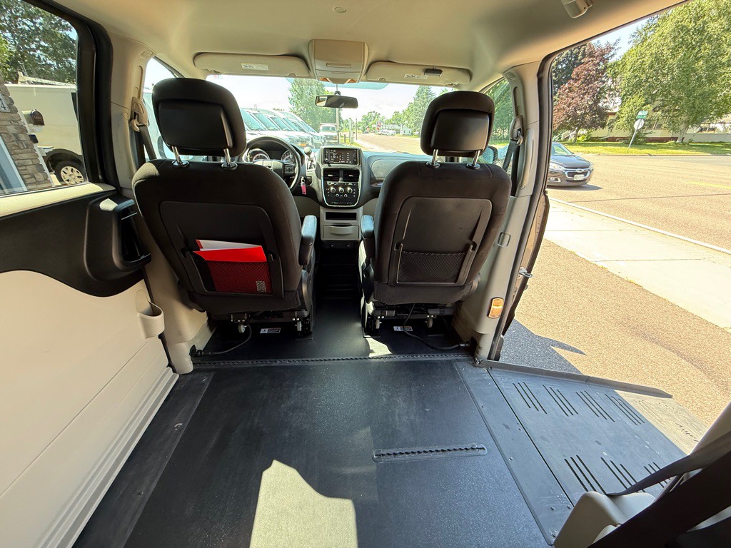 2016 Dodge Grand Caravan Image 22