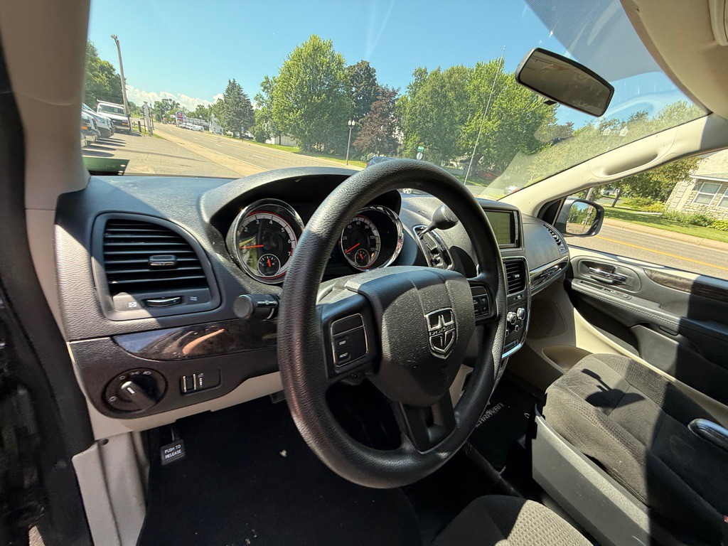 2016 Dodge Grand Caravan Image 26