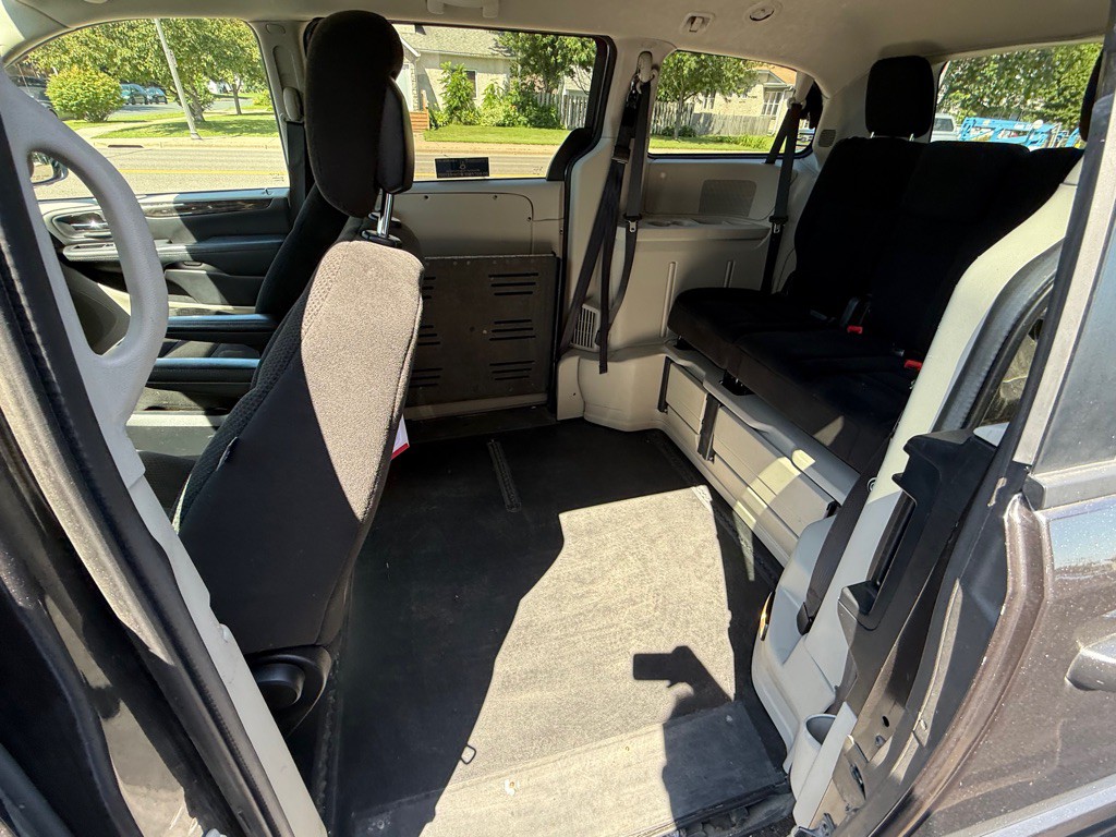 2016 Dodge Grand Caravan Image 29