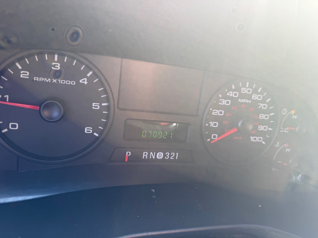 2006 Ford F-350 Image 13