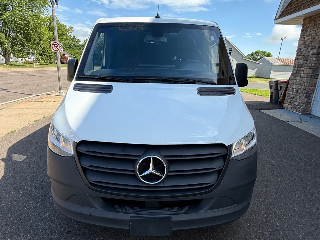 2023 Mercedes-Benz Sprinter Image 8