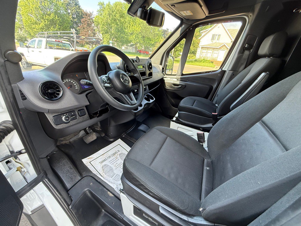2023 Mercedes-Benz Sprinter Image 17