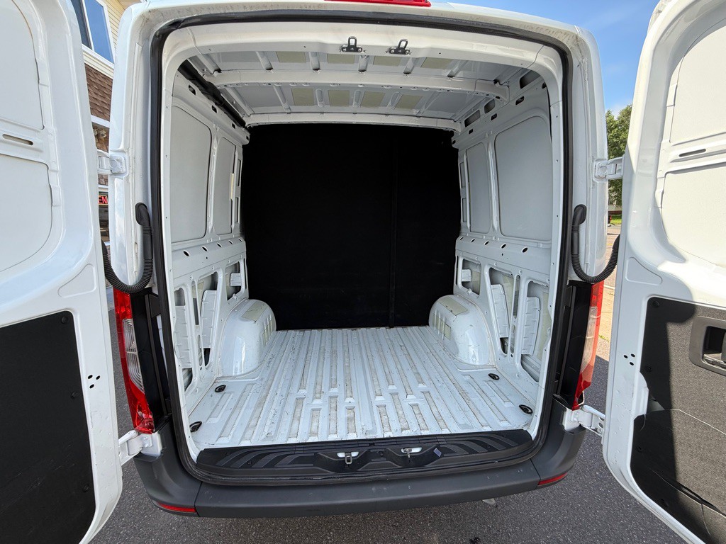 2023 Mercedes-Benz Sprinter Image 26