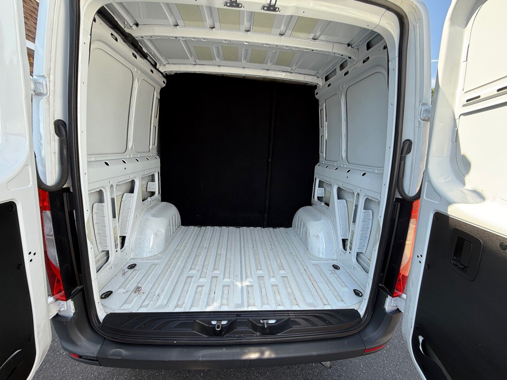 2023 Mercedes-Benz Sprinter Image 5