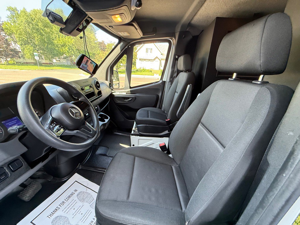 2023 Mercedes-Benz Sprinter Image 21