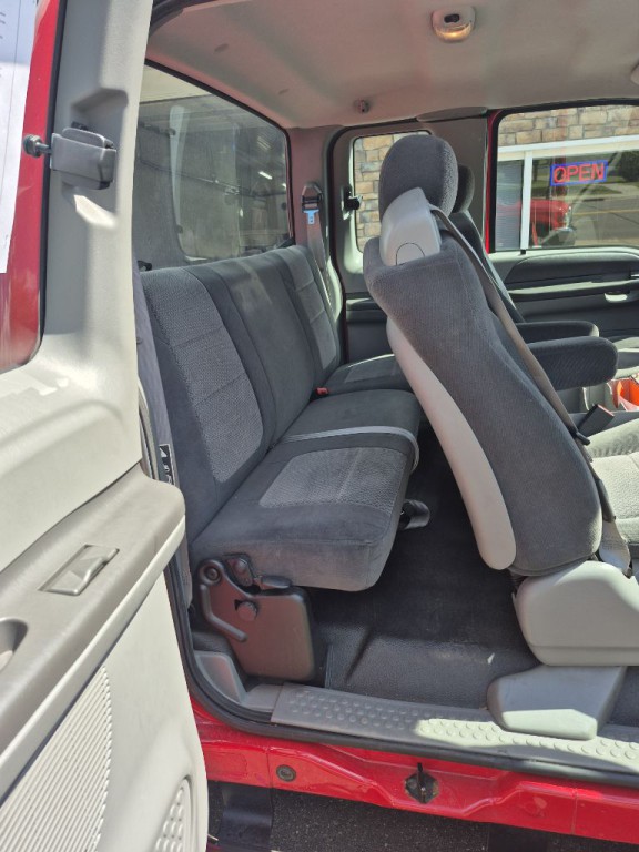 2002 Ford F-250 Image 11