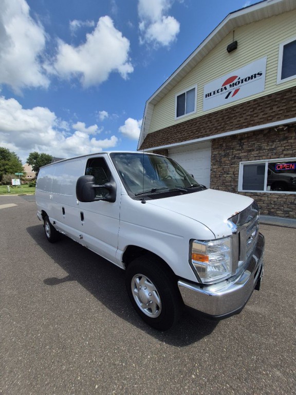 2013 Ford E-series Image 4