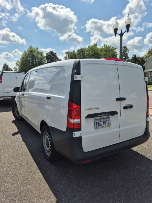 2023 Mercedes-Benz Metris Image 5