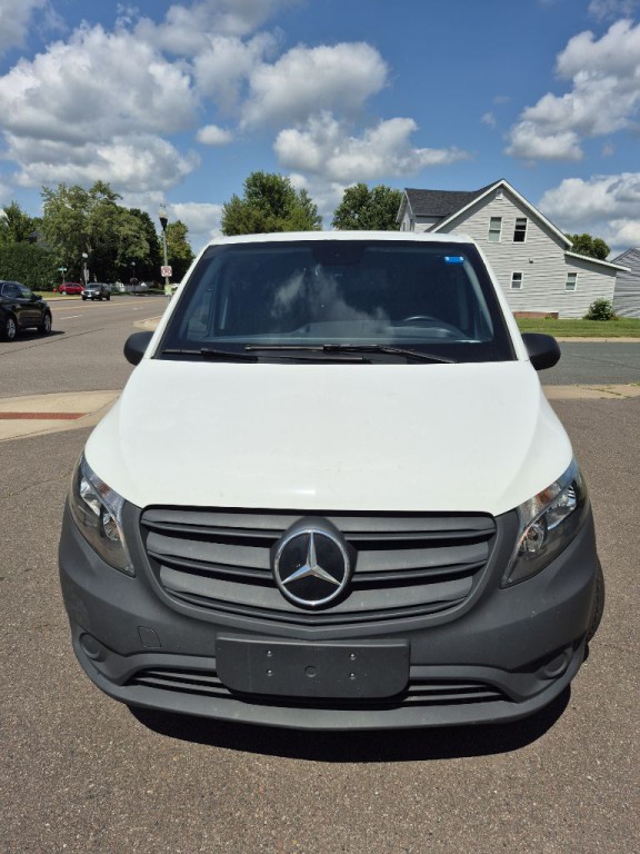 2023 Mercedes-Benz Metris Image 3
