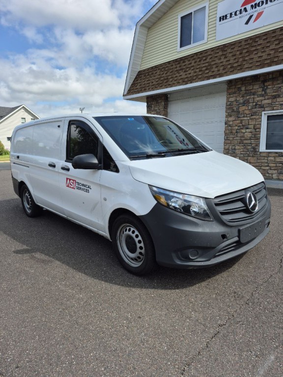 2023 Mercedes-Benz Metris Image 1