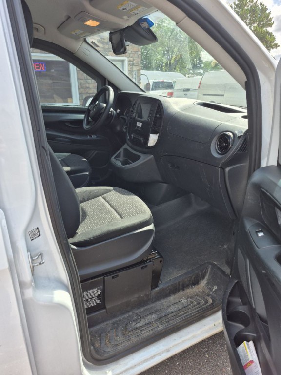 2023 Mercedes-Benz Metris Image 10