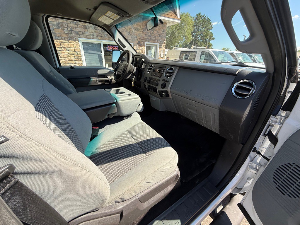 2016 Ford F-350 Image 15