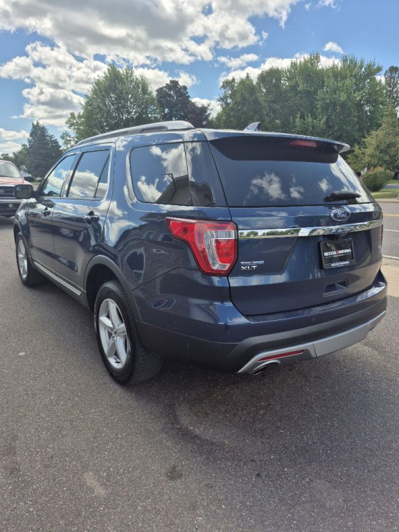 2017 Ford Explorer Image 7