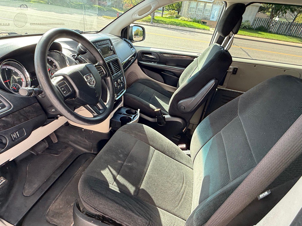 2012 Dodge Grand Caravan Image 8