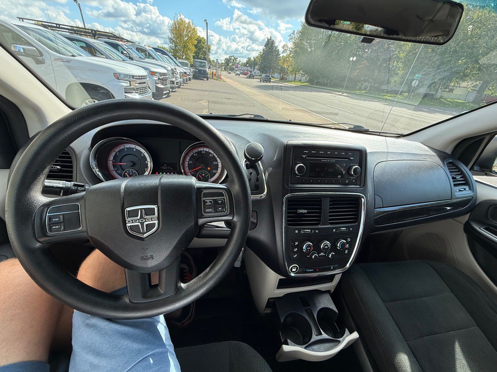 2012 Dodge Grand Caravan Image 11