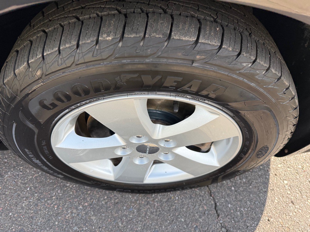 2013 Dodge Grand Caravan Image 11