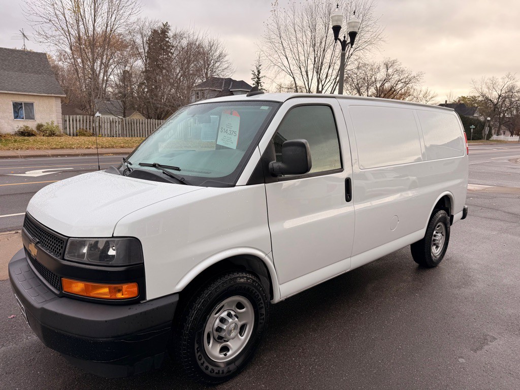 2020 Chevrolet Express Image 7