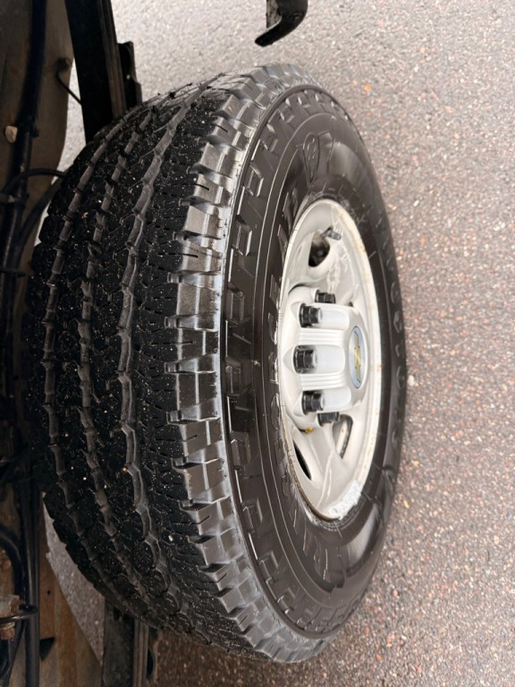 2020 Chevrolet Express Image 10