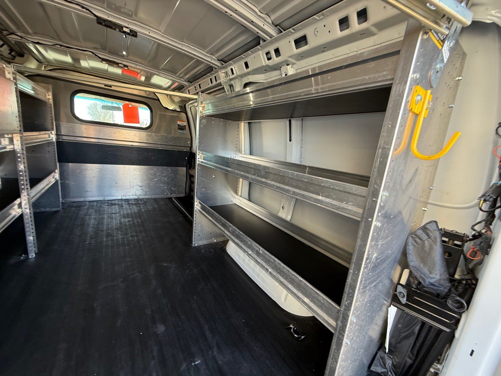 2019 Chevrolet Express Image 13