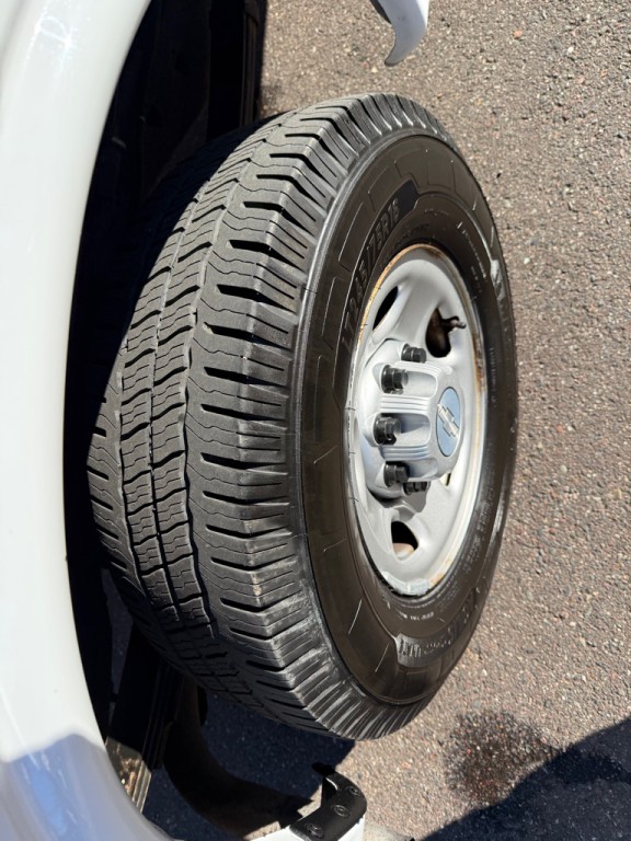 2019 Chevrolet Express Image 15