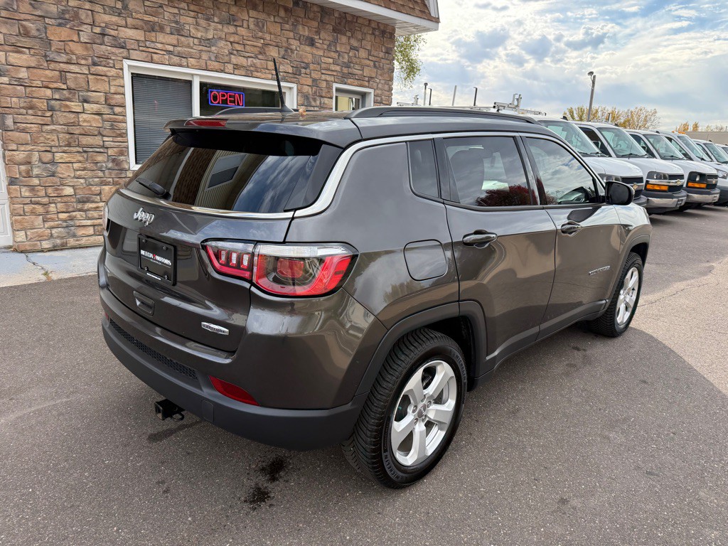 2018 Jeep Compass Image 3