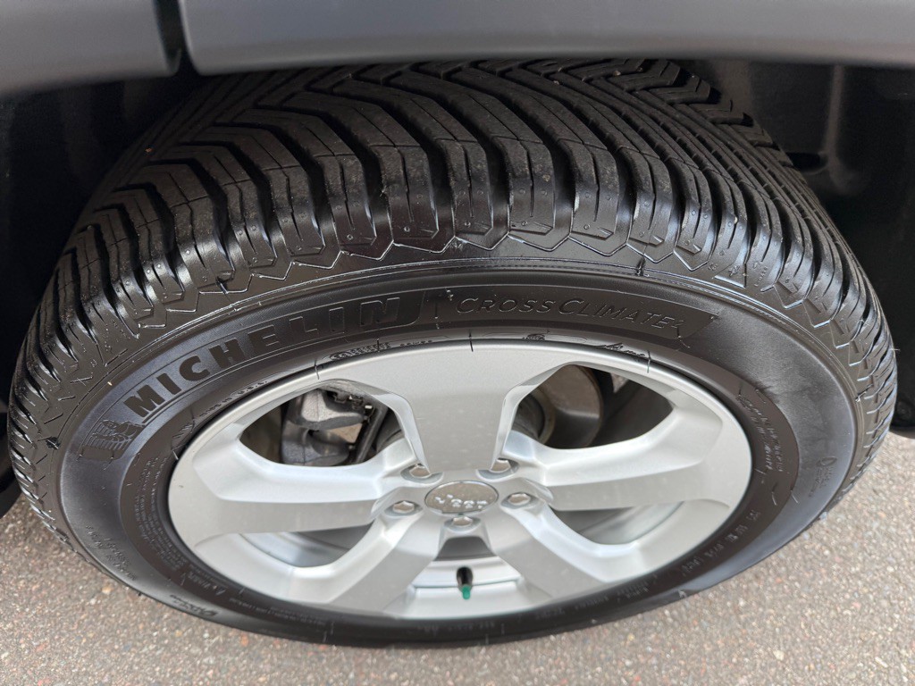 2018 Jeep Compass Image 11