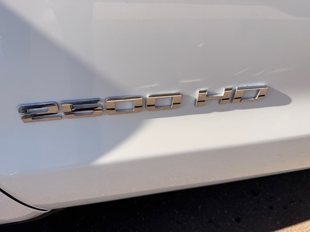 2018 Chevrolet Silverado 1500 Image 10