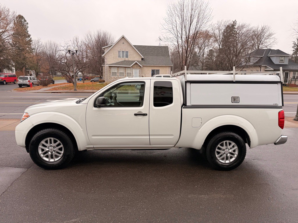 2017 Nissan Frontier Image 7