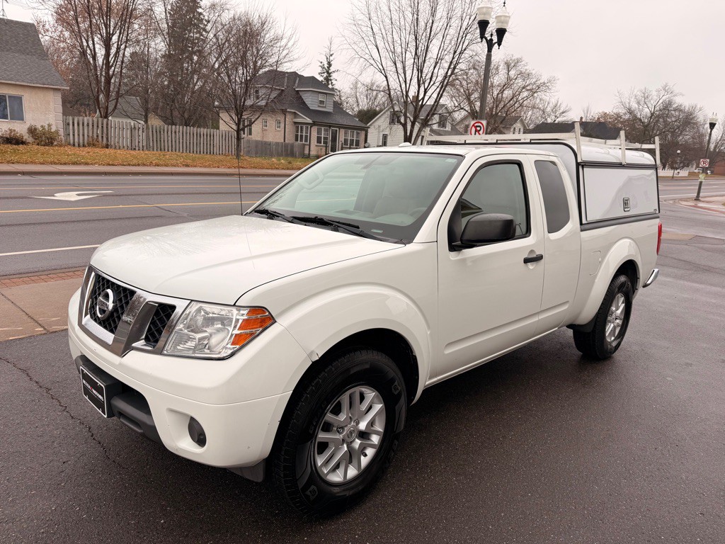 2017 Nissan Frontier Image 8