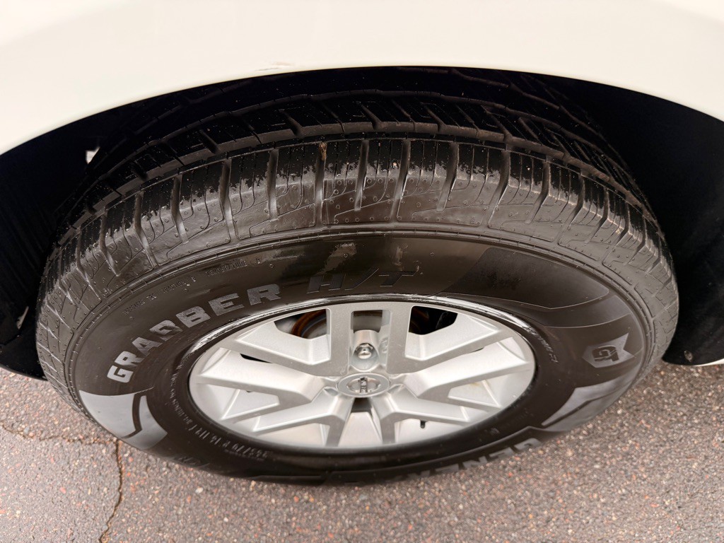 2017 Nissan Frontier Image 10