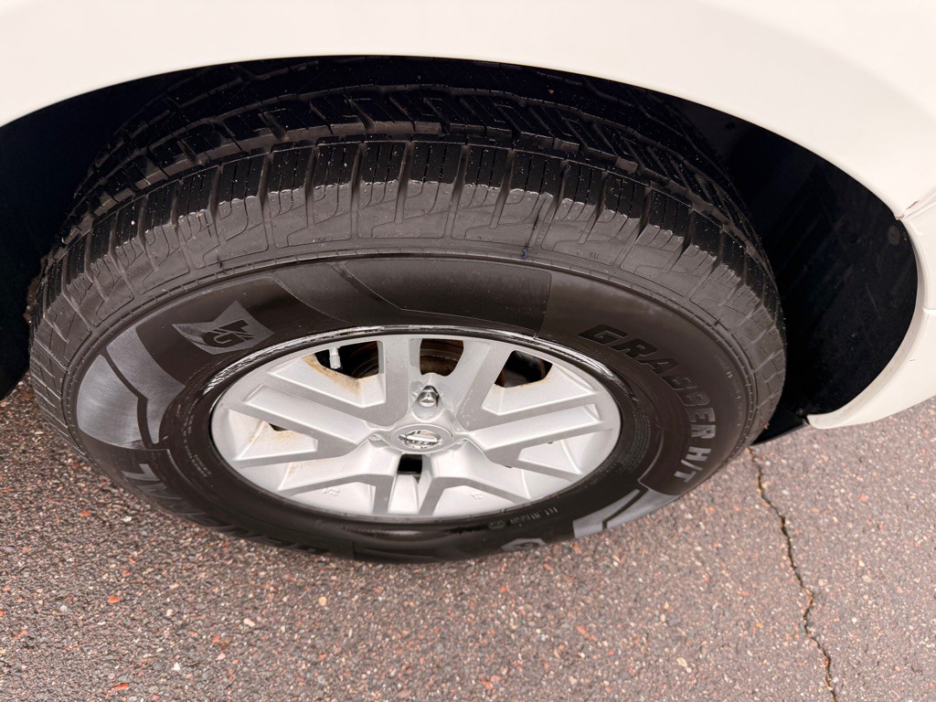 2017 Nissan Frontier Image 15