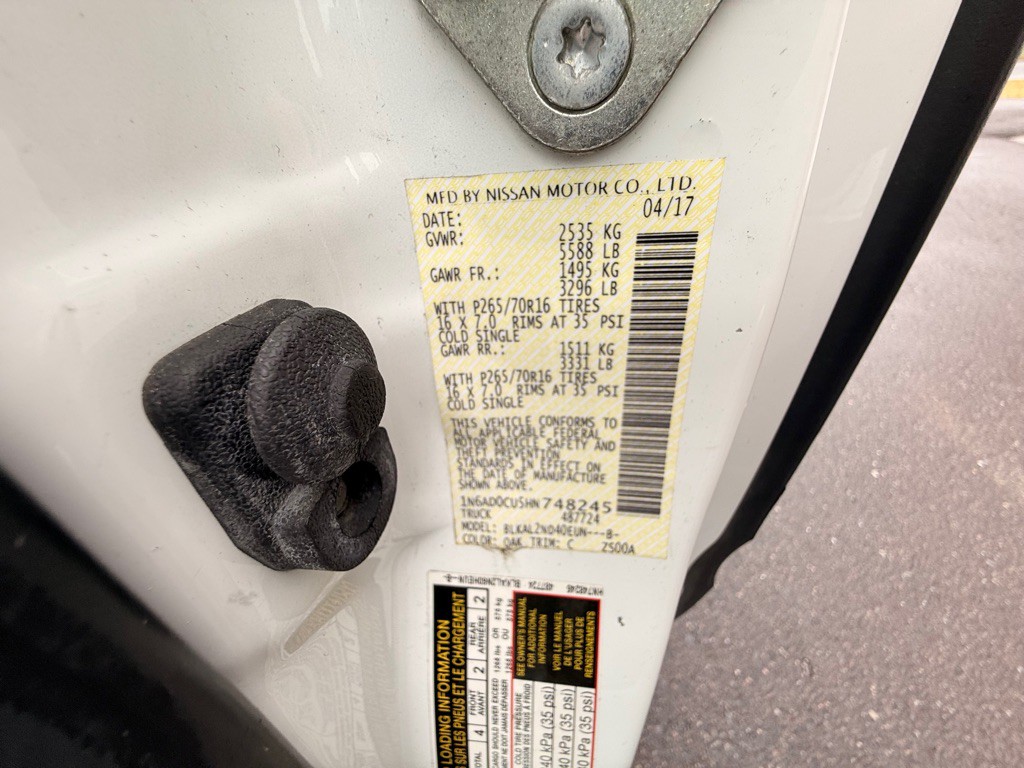 2017 Nissan Frontier Image 23