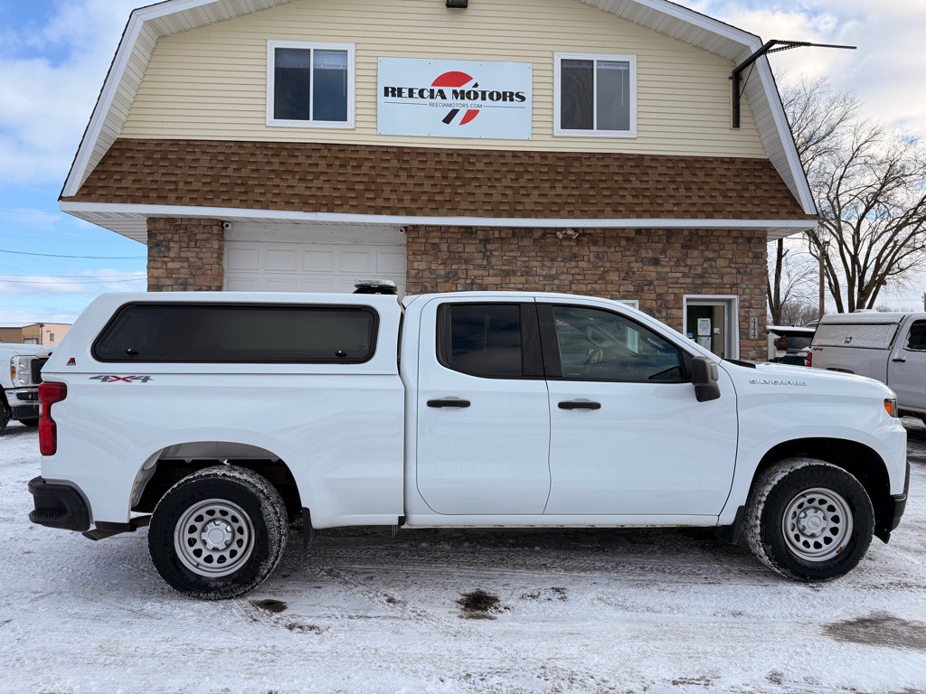 2020 Chevrolet Silverado 1500 Image 2