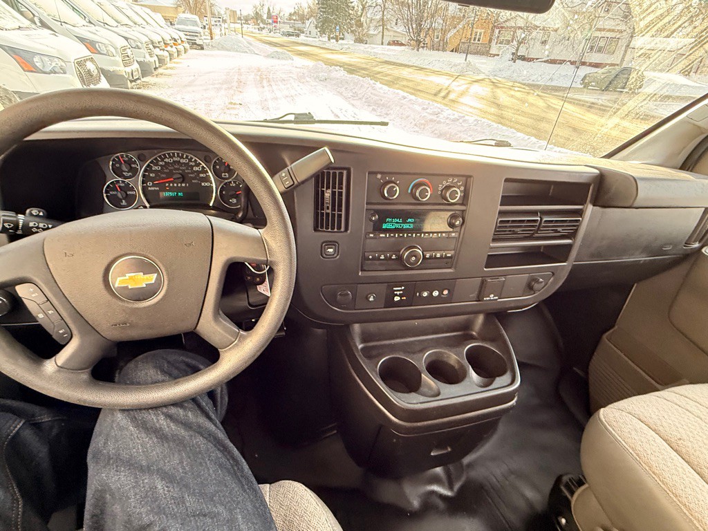 2018 Chevrolet Express Image 20