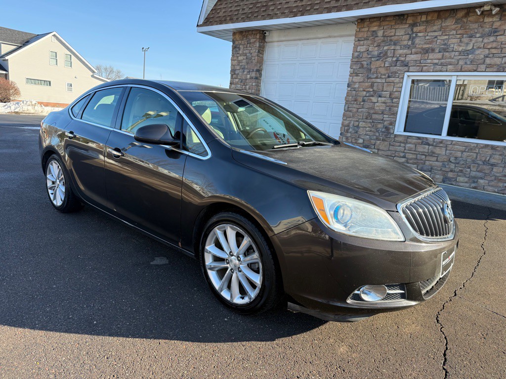 2012 Buick Verano Image 2