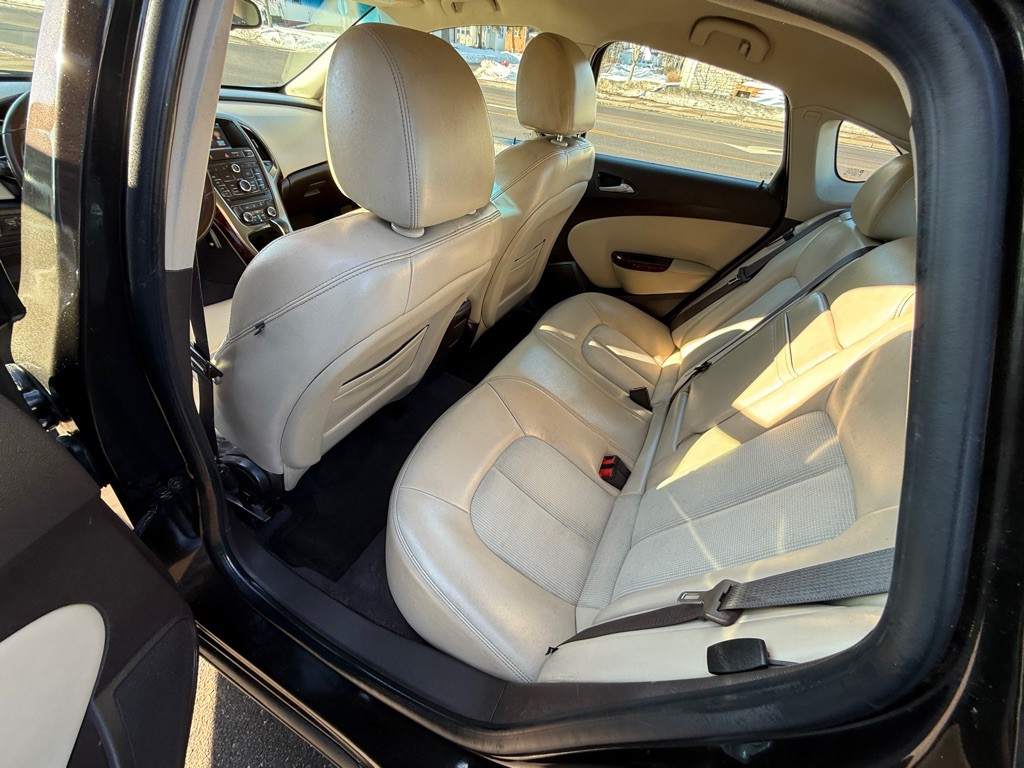 2012 Buick Verano Image 19