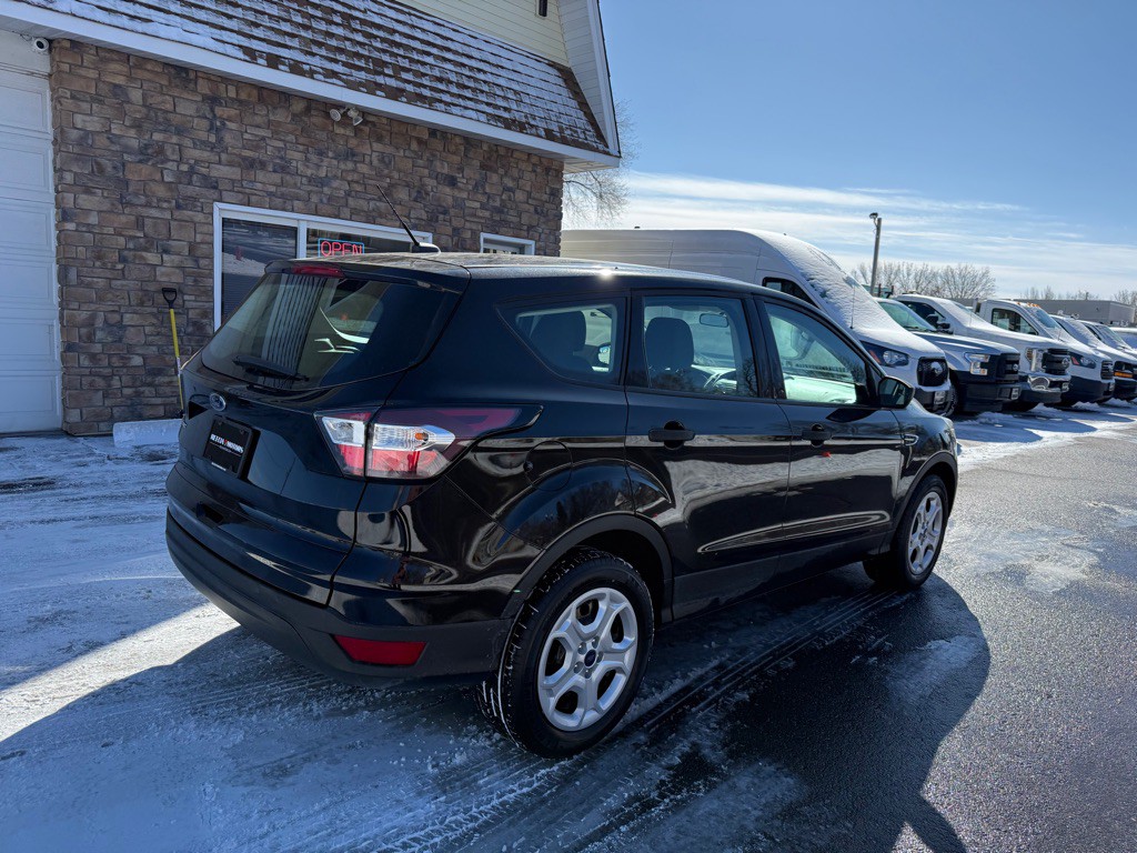 2017 Ford Escape Image 3